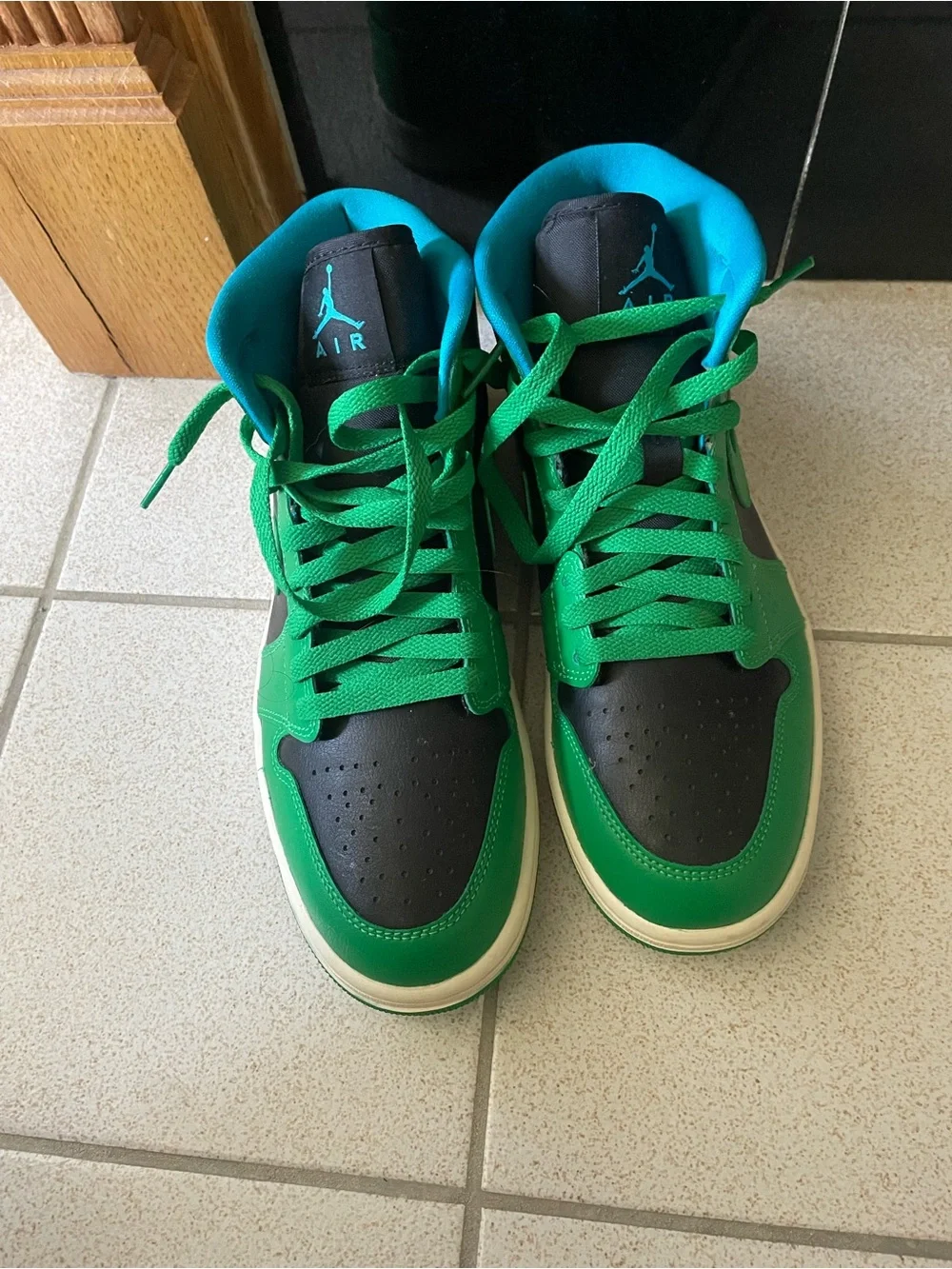 Nike Air Jordan High-Top Sneakers in Blue/Green/Black